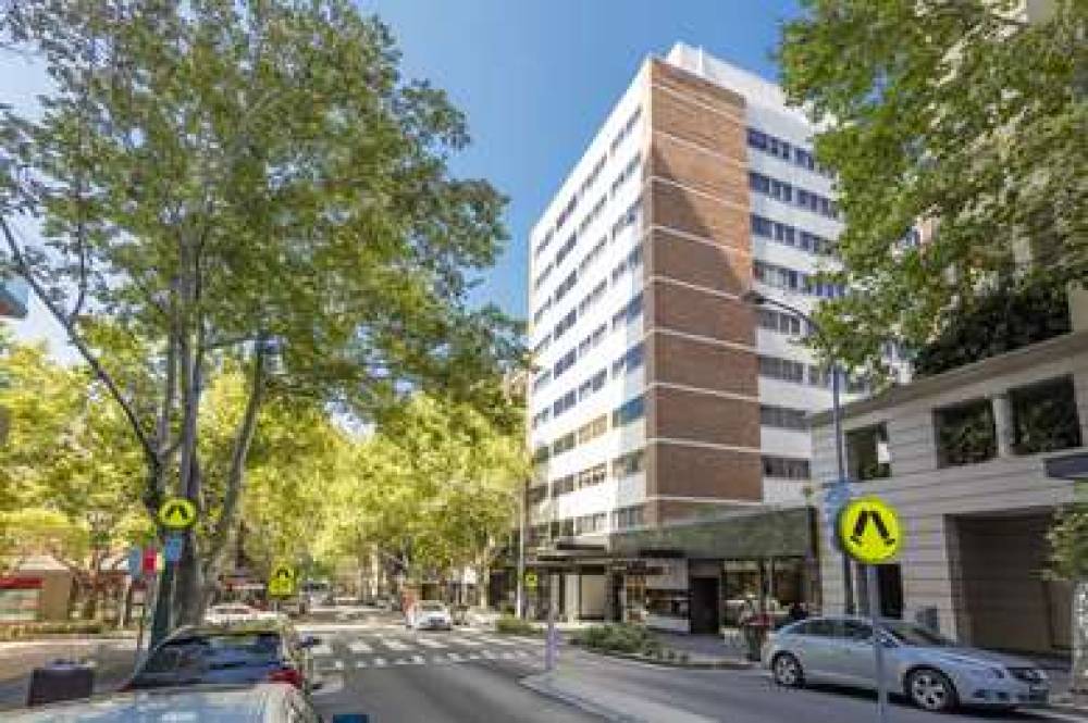 Macleay Serviced Apartments
