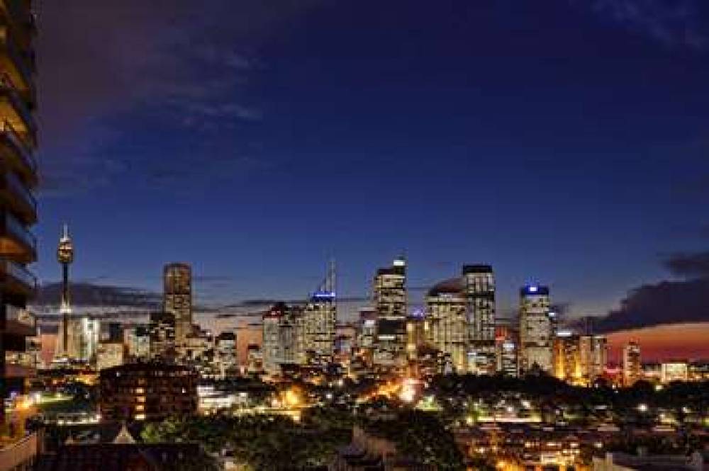 Macleay Serviced Apartments 3