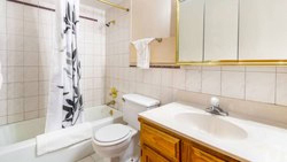 MAGNUSON HOTEL EXTENDED STAY C 10
