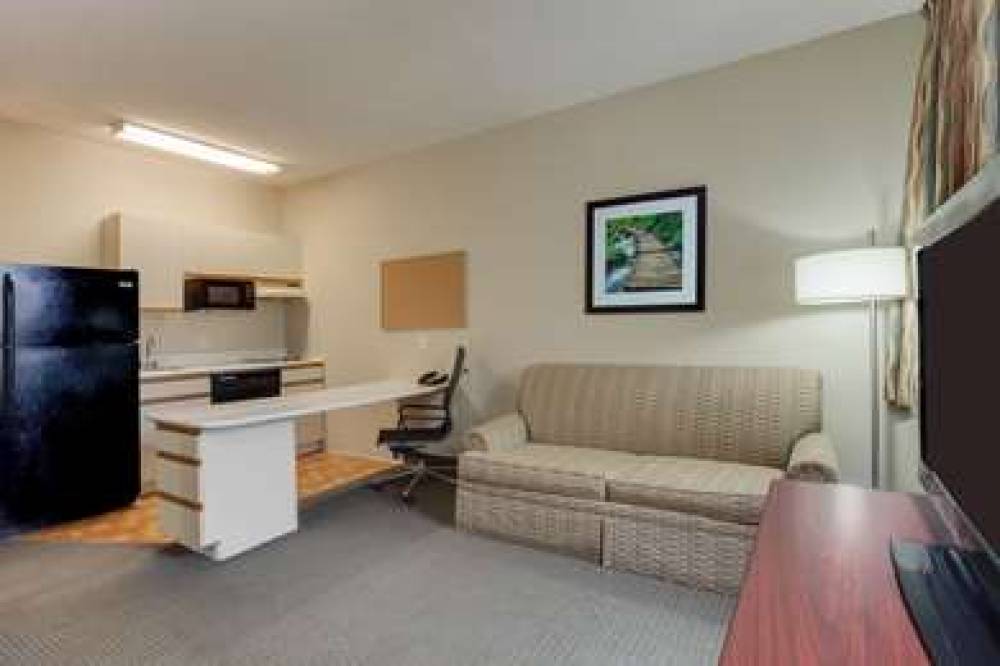 MAINSTAY SUITES AT PGA VILLAGE 5