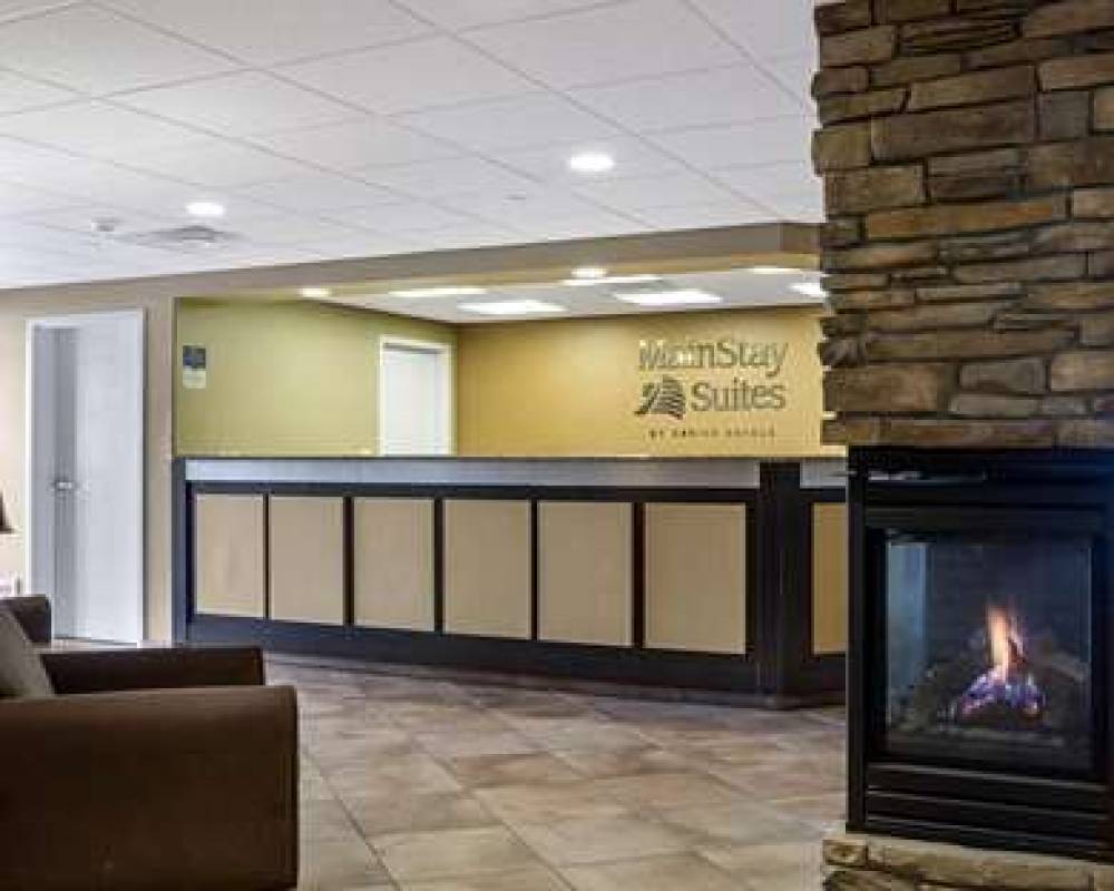 MainStay Suites Bismarck 4