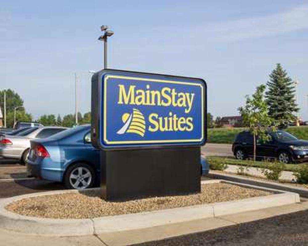MainStay Suites Bismarck 1