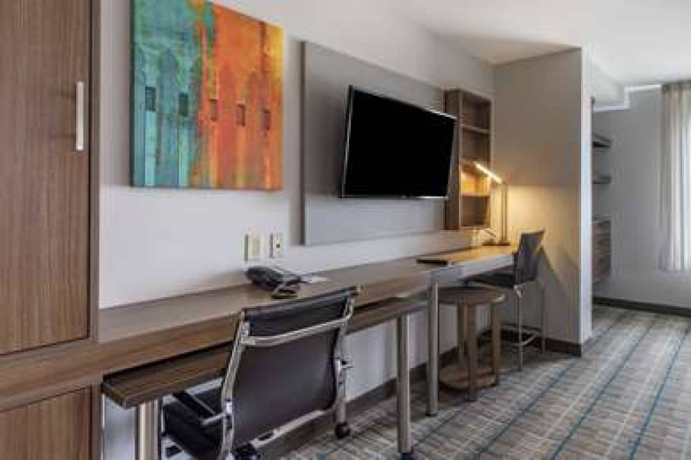 MAINSTAY SUITES BOWLING GREEN NORTH 3