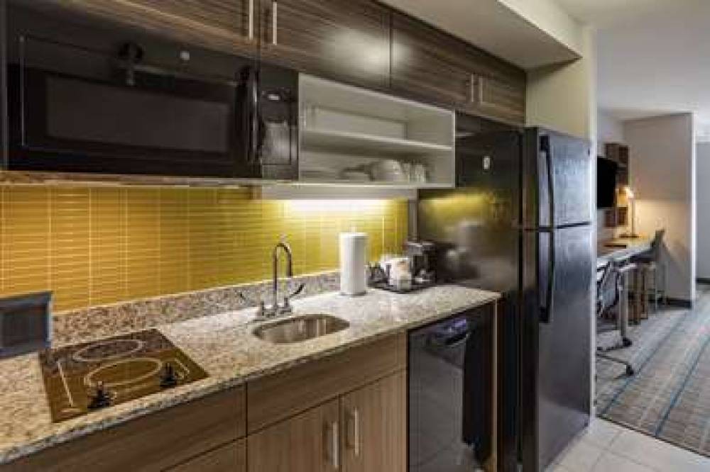 MAINSTAY SUITES BOWLING GREEN NORTH 10