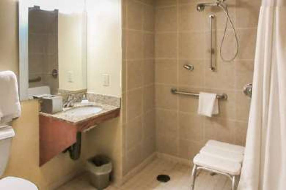 MAINSTAY SUITES COLUMBUS WORTHINGTO 8