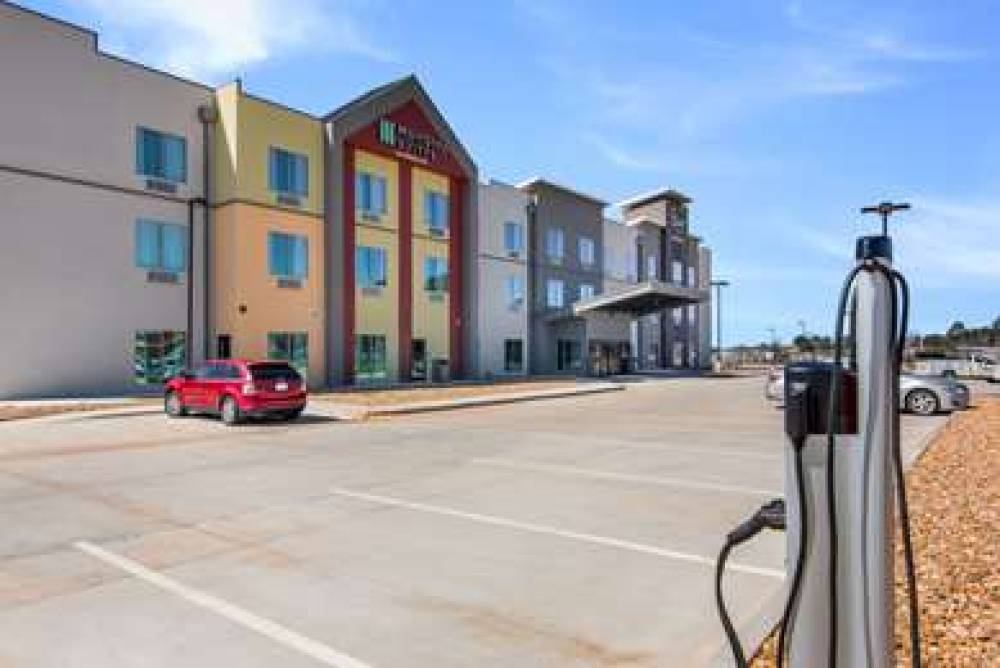 Mainstay Suites East Camden
