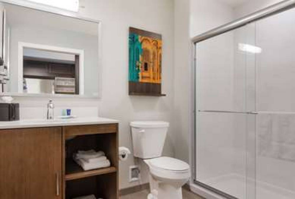 MAINSTAY SUITES EAST CAMDEN 6