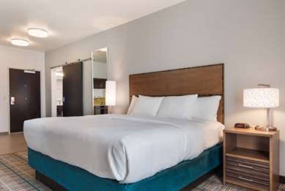 MAINSTAY SUITES EAST CAMDEN 7