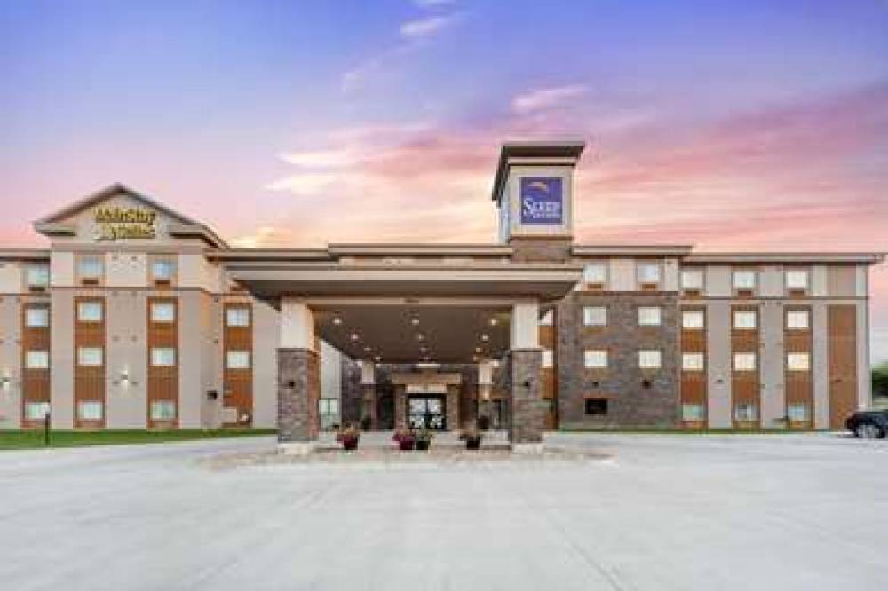 Mainstay Suites Lincoln University