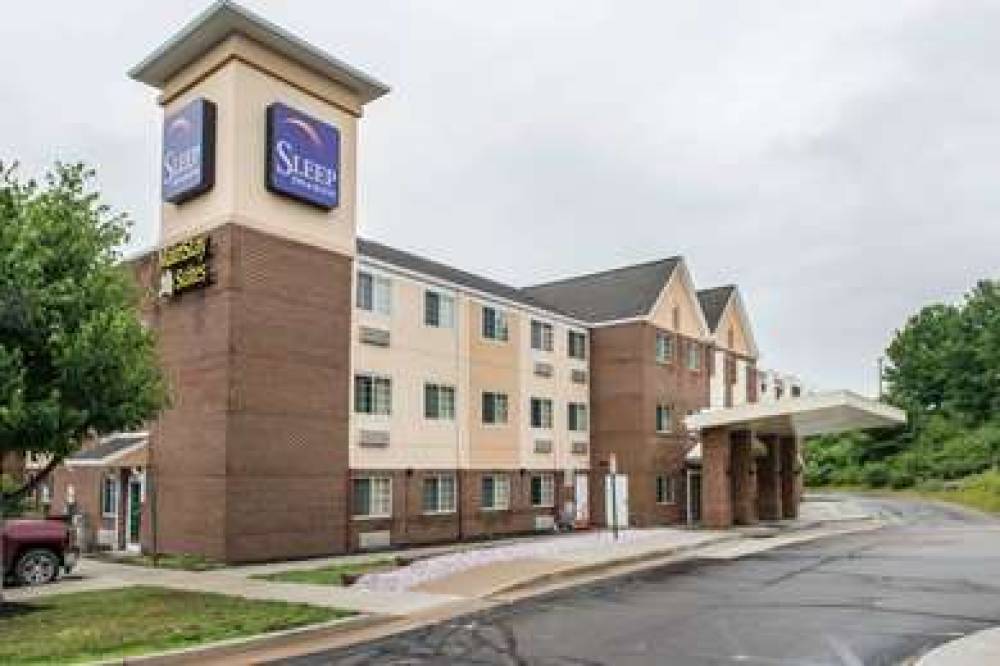 MAINSTAY SUITES PITTSBURGH AIRPORT 8