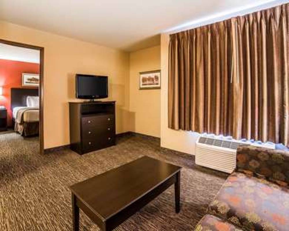 MAINSTAY SUITES RAPID CITY 1