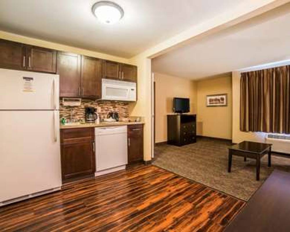 MAINSTAY SUITES RAPID CITY 2