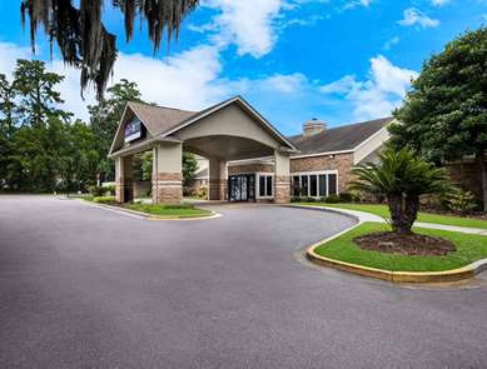 Mainstay Suites Savannah Midtown