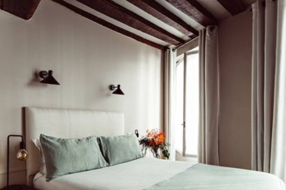 MAISON SAINTONGE 8