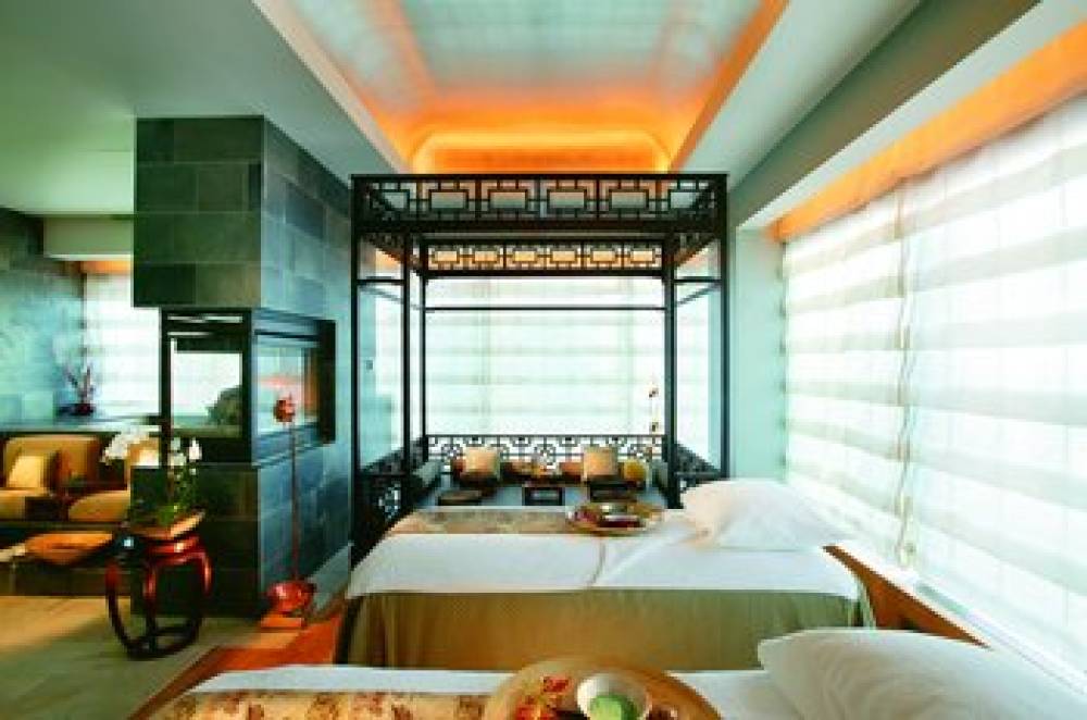 Mandarin Oriental, New York 3