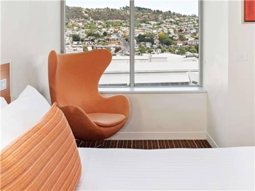 Mantra Charles Hotel Launceston 10
