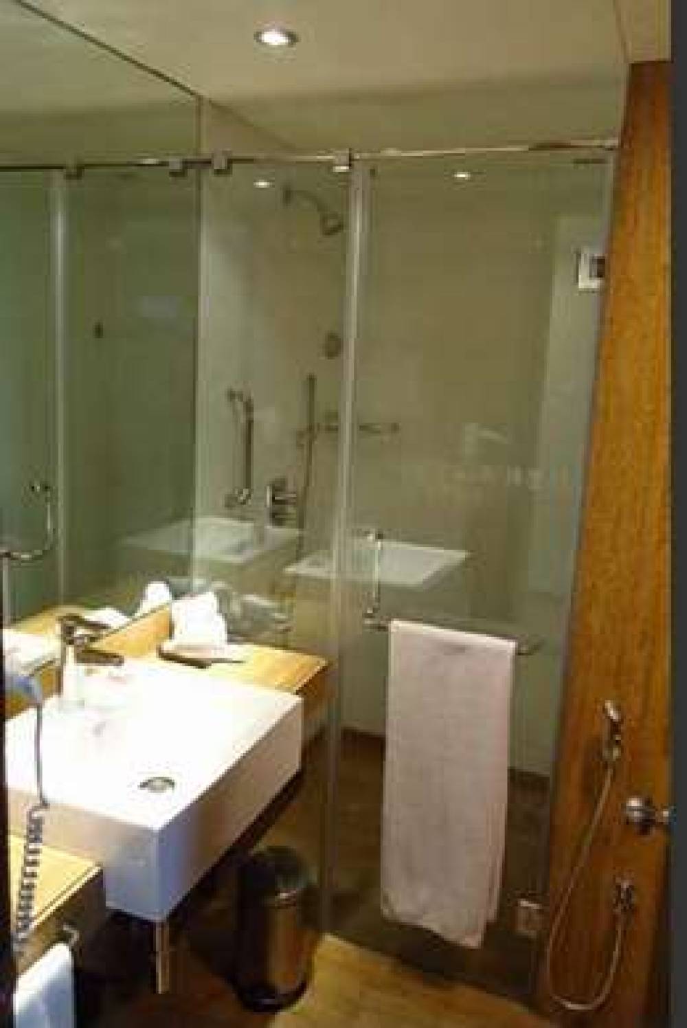 MARASA SAROVAR PORTICO RAJKOT 5