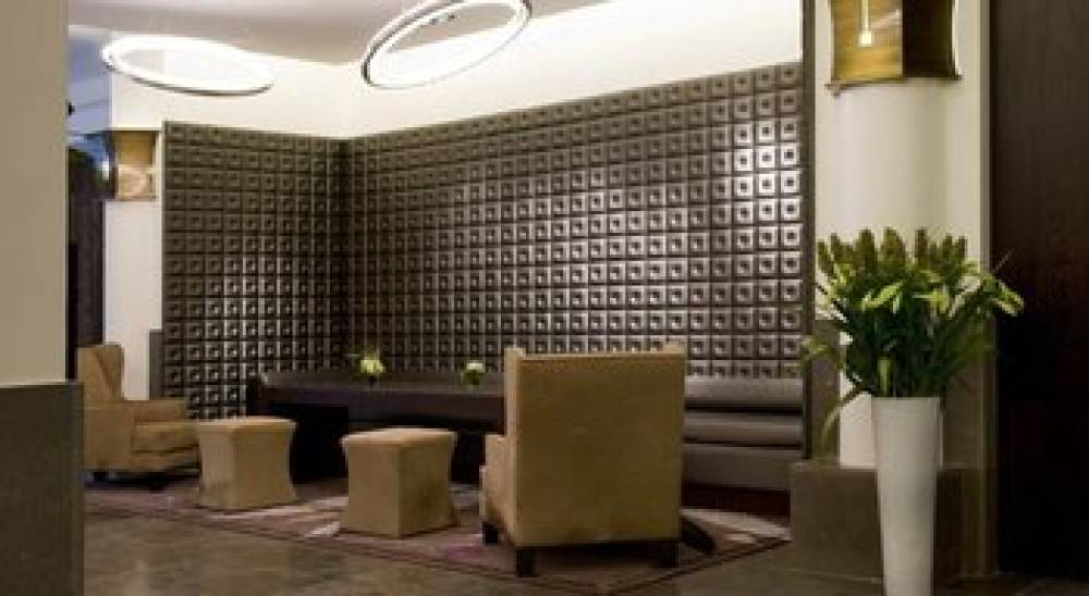 MARIVAUX HOTEL 2