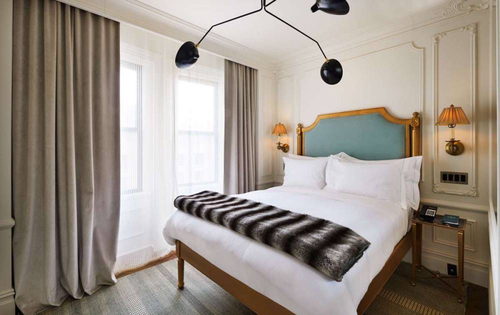 MARLTON HOTEL 4