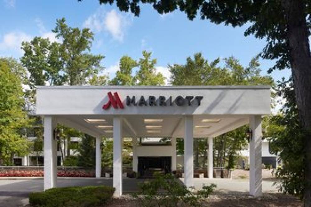 Marriott Park Ridge 3