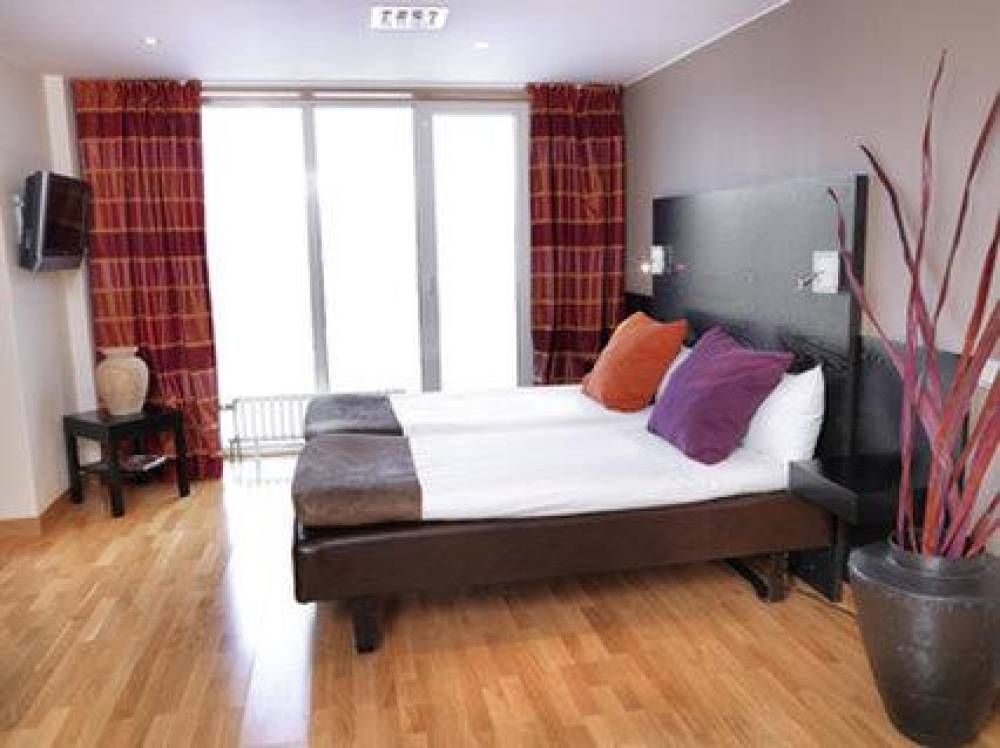 Maudes Hotel Solna