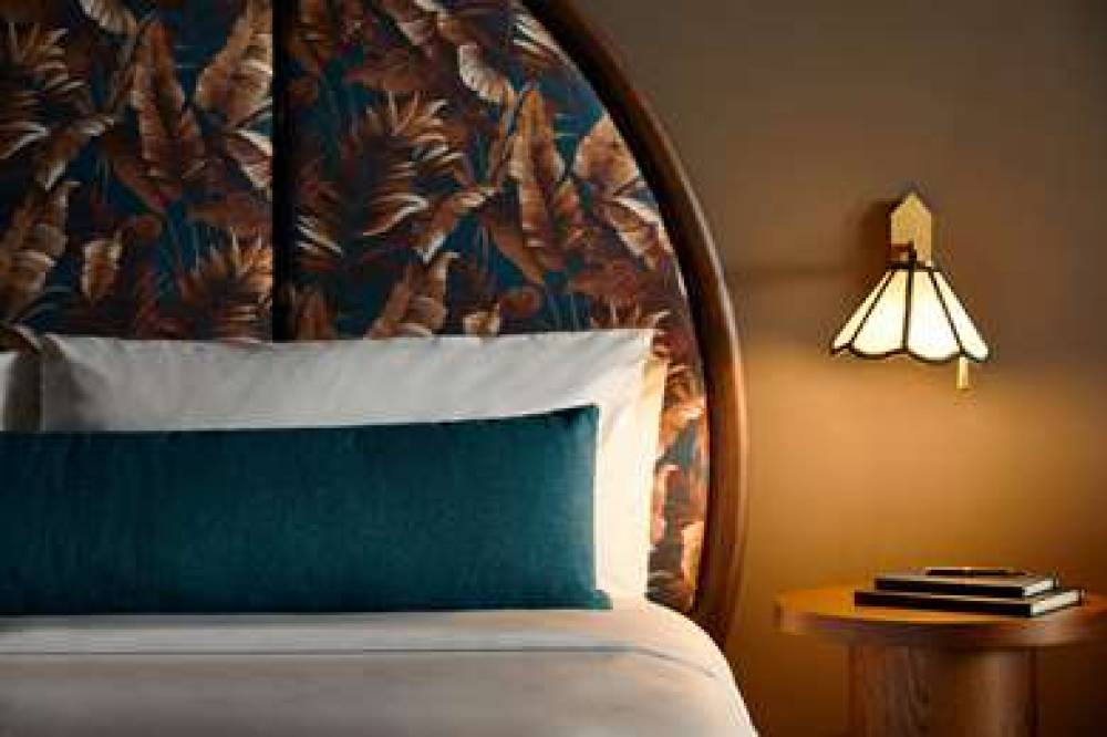 MAYFAIR HOUSE HOTEL AND GARDEN 8