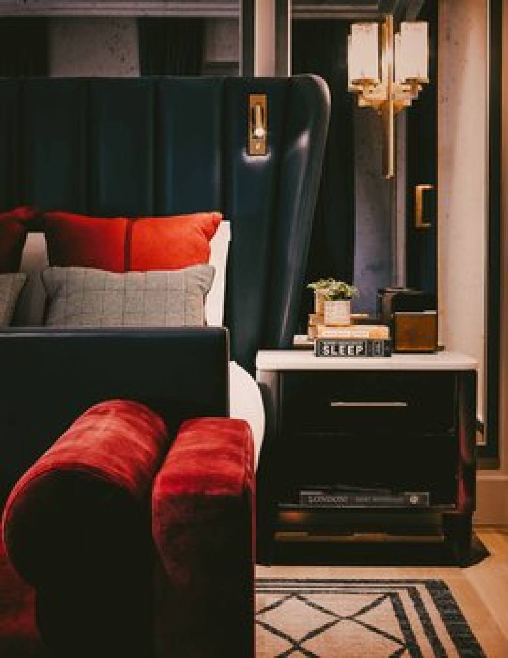 MAYFAIR TOWNHOUSE 10