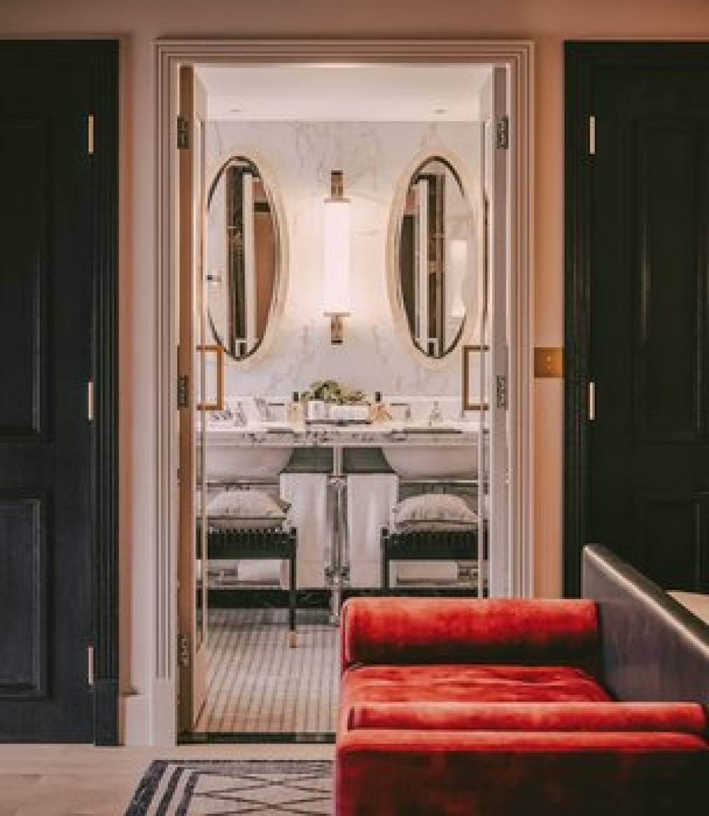 MAYFAIR TOWNHOUSE 6