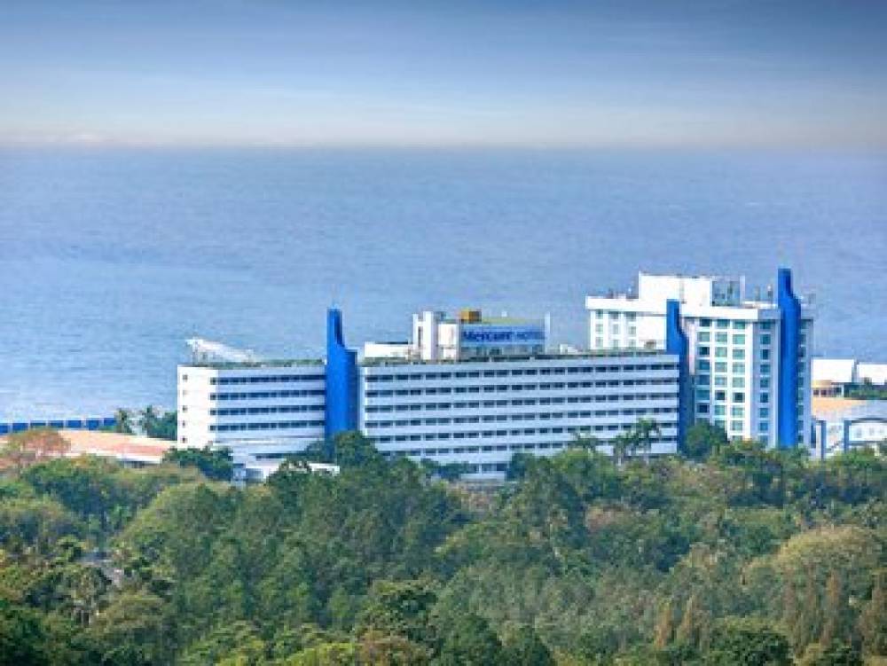 Mercure Convention Center Ancol 2