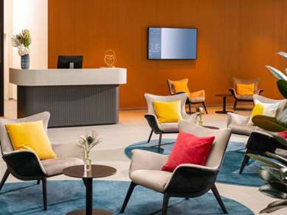 Mercure Geneva Airport 6