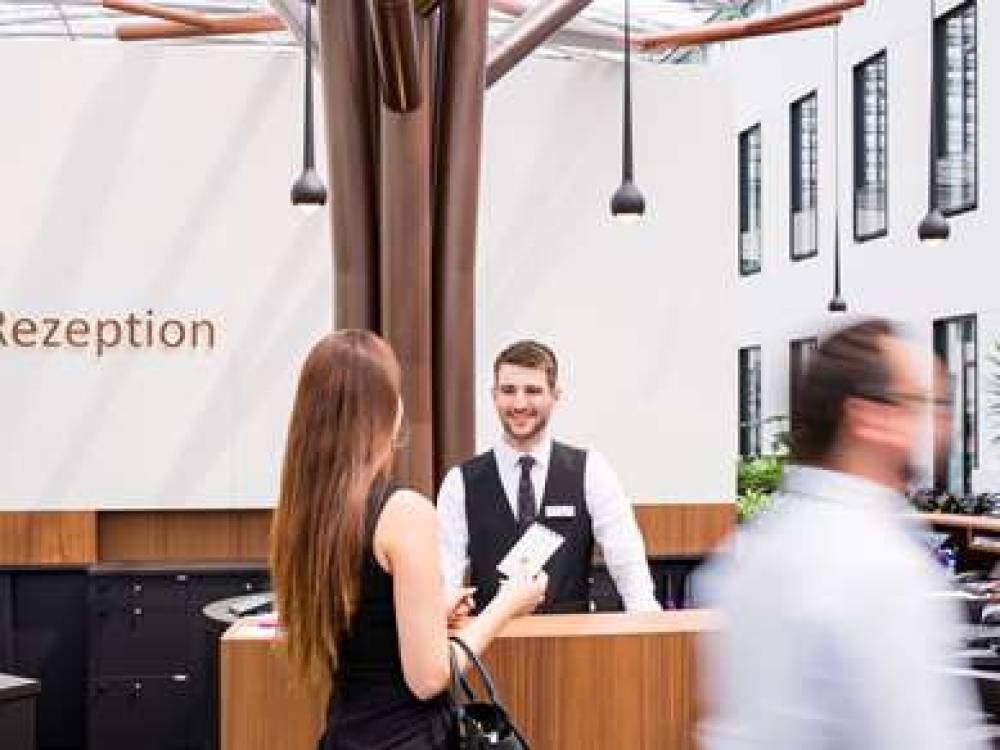 Mercure Hotel MOA Berlin 4