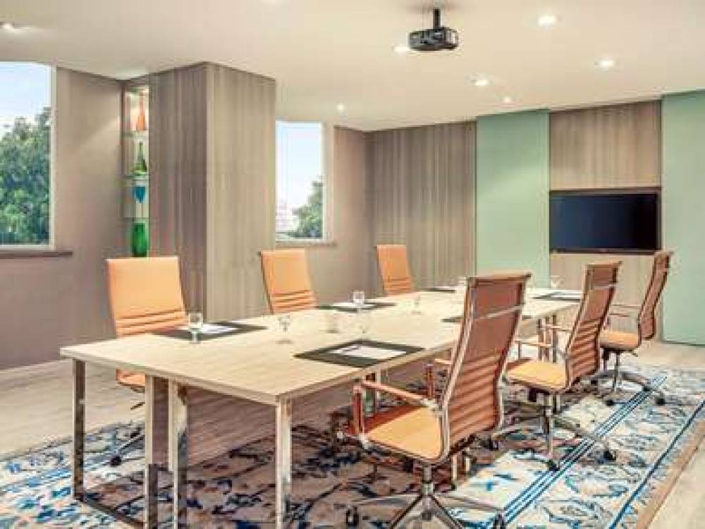 Mercure Jakarta Kota 4