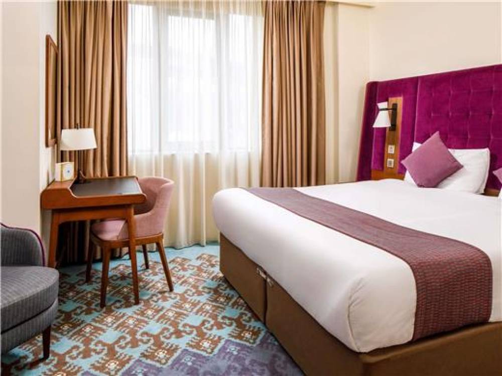 Mercure London Bridge 8