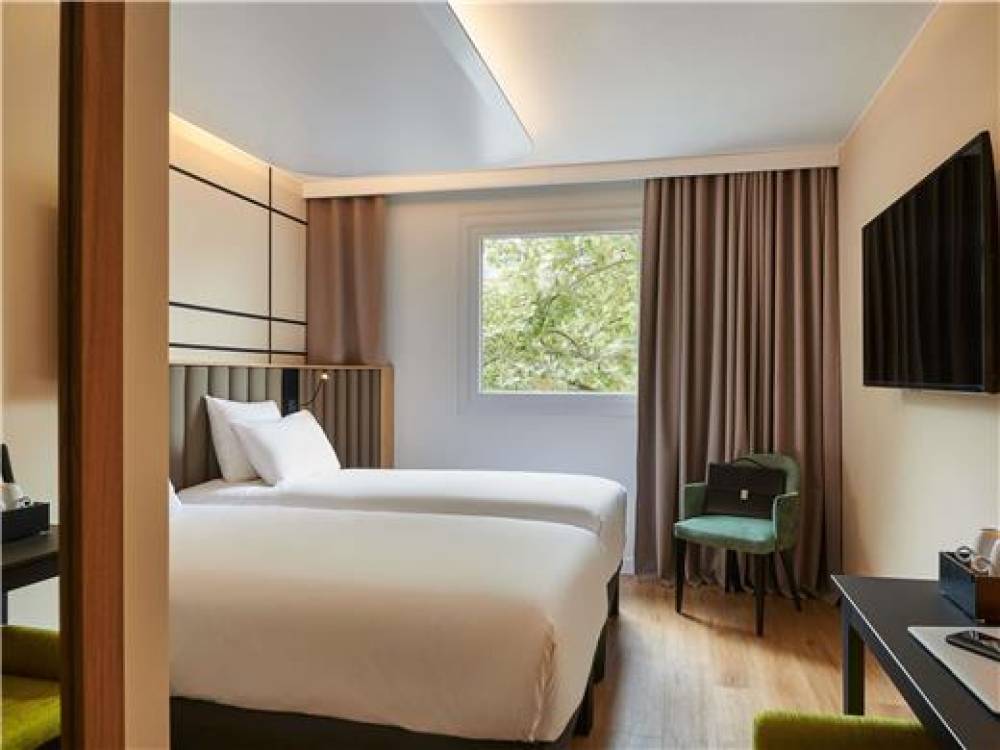 Mercure Paris Nanterre 1