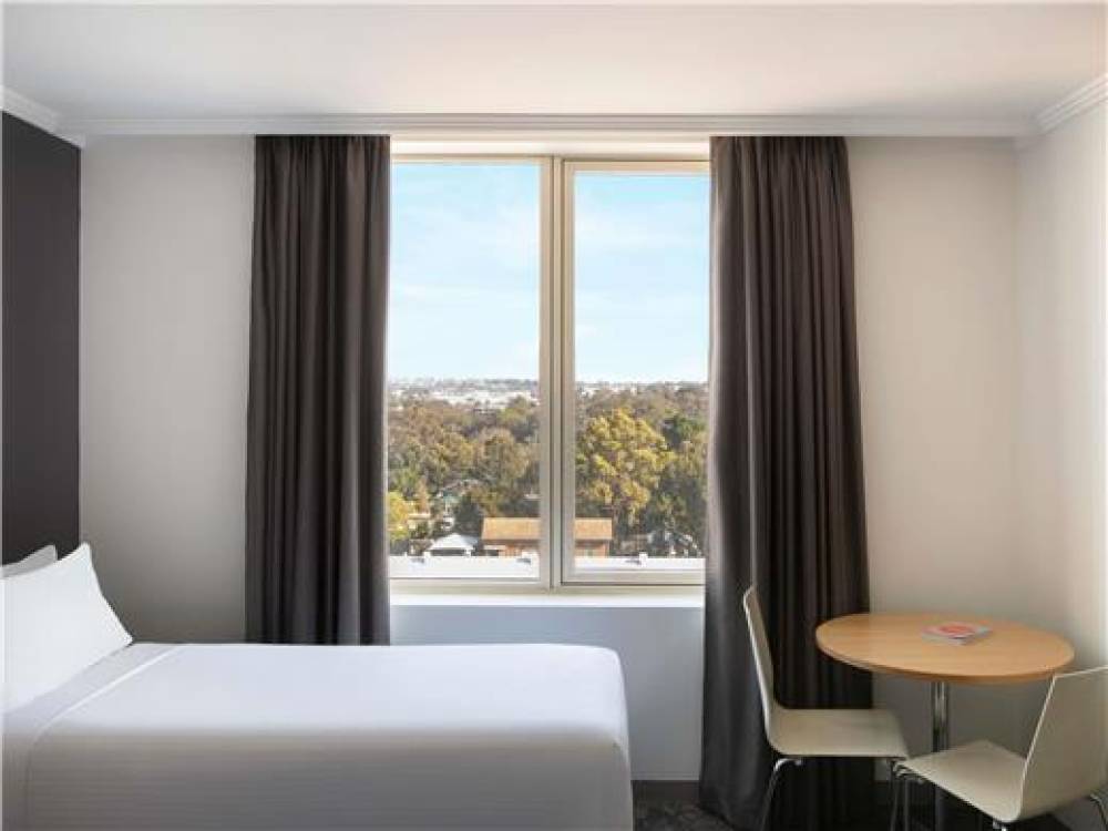 Mercure Sydney Bankstown 8