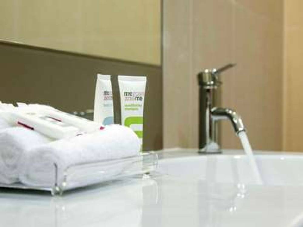 Mercure Sydney Liverpool 8