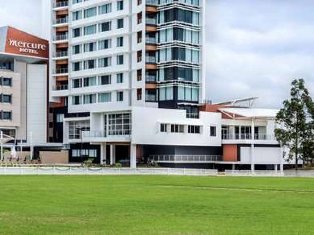 Mercure Sydney Liverpool 4