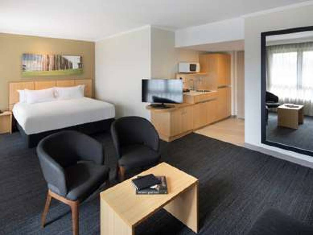 Mercure Sydney Macquarie Park 4