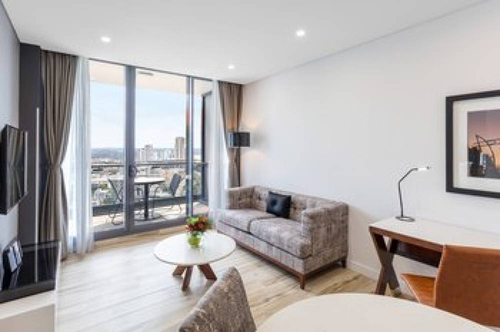 MERITON SUITES SOUTHPORT 10