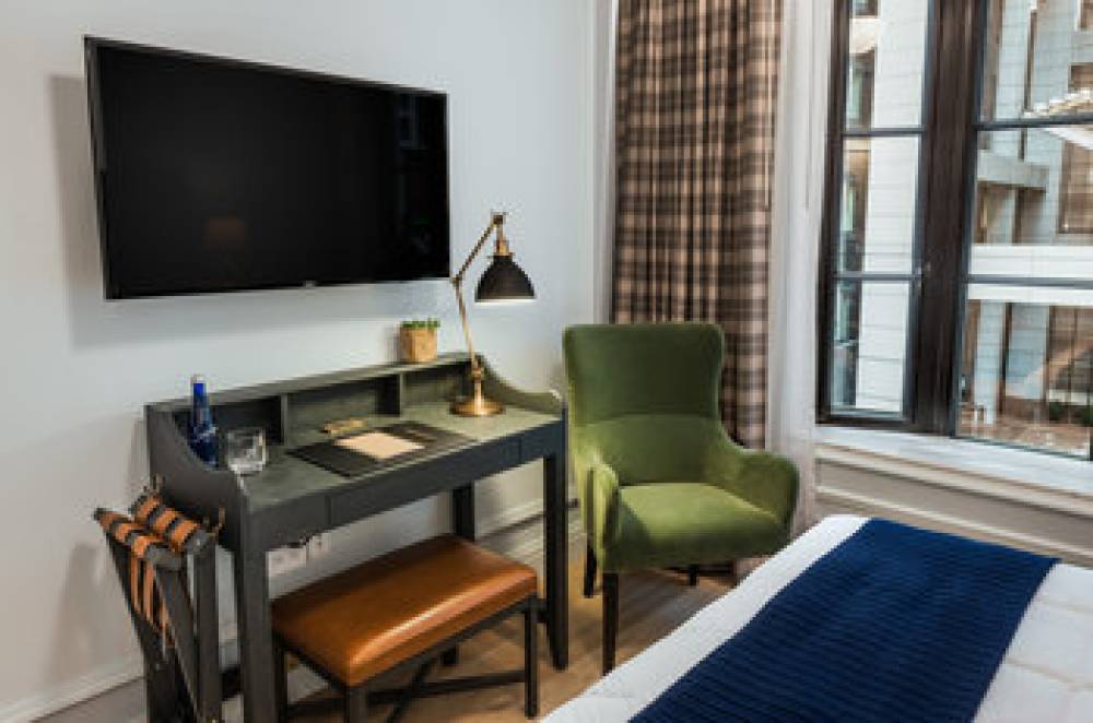 MERRION ROW HOTEL AND PUBLIC H 7