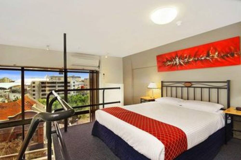 METRO APTS ON DARLING HARBOUR 8