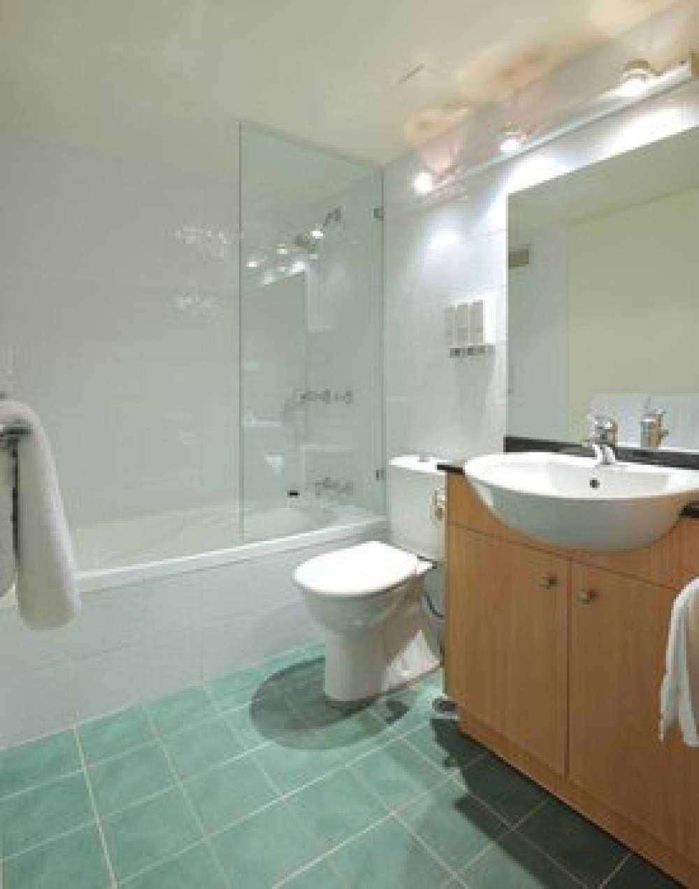 METRO APTS ON DARLING HARBOUR 10