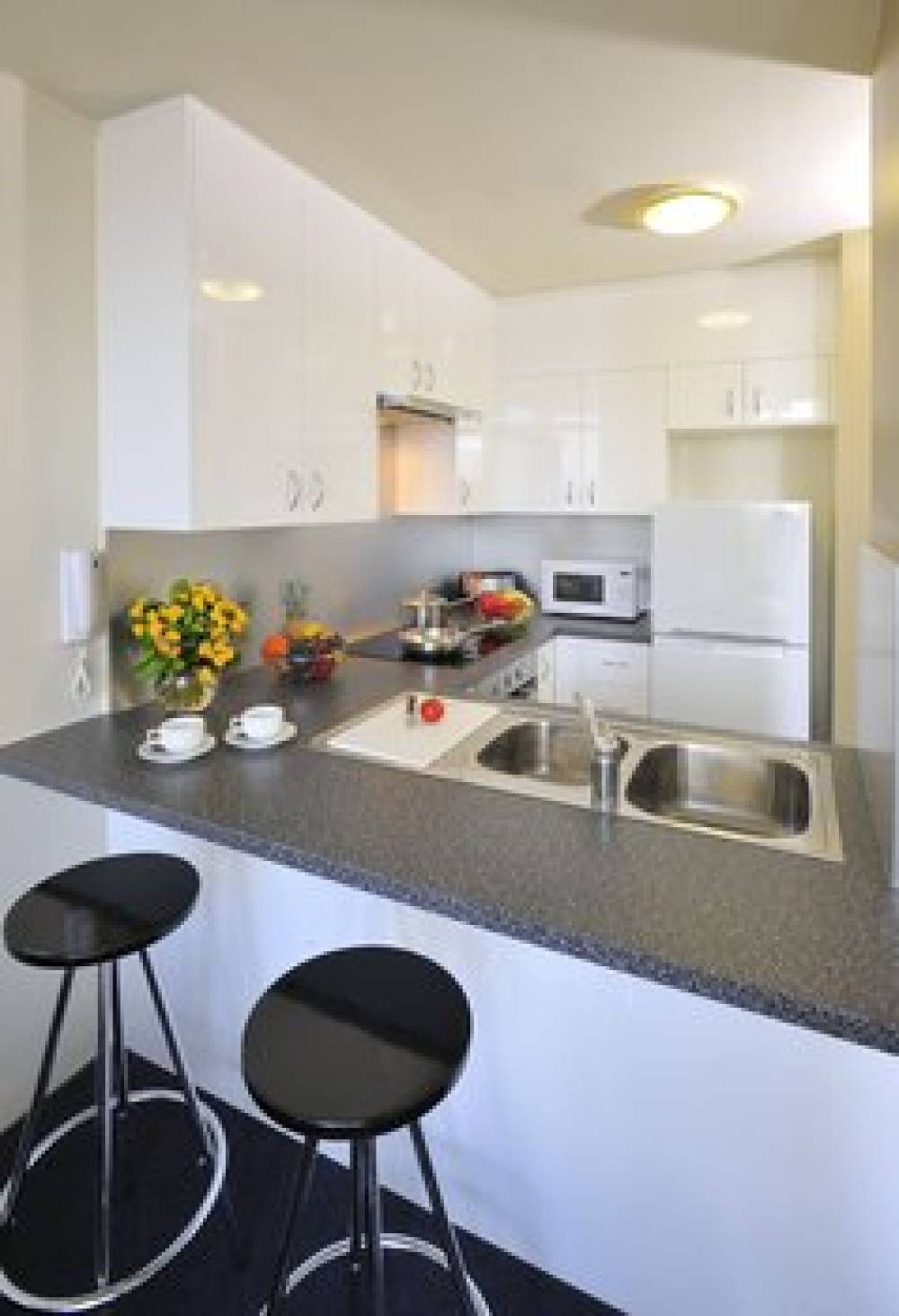 METRO APTS ON DARLING HARBOUR 6