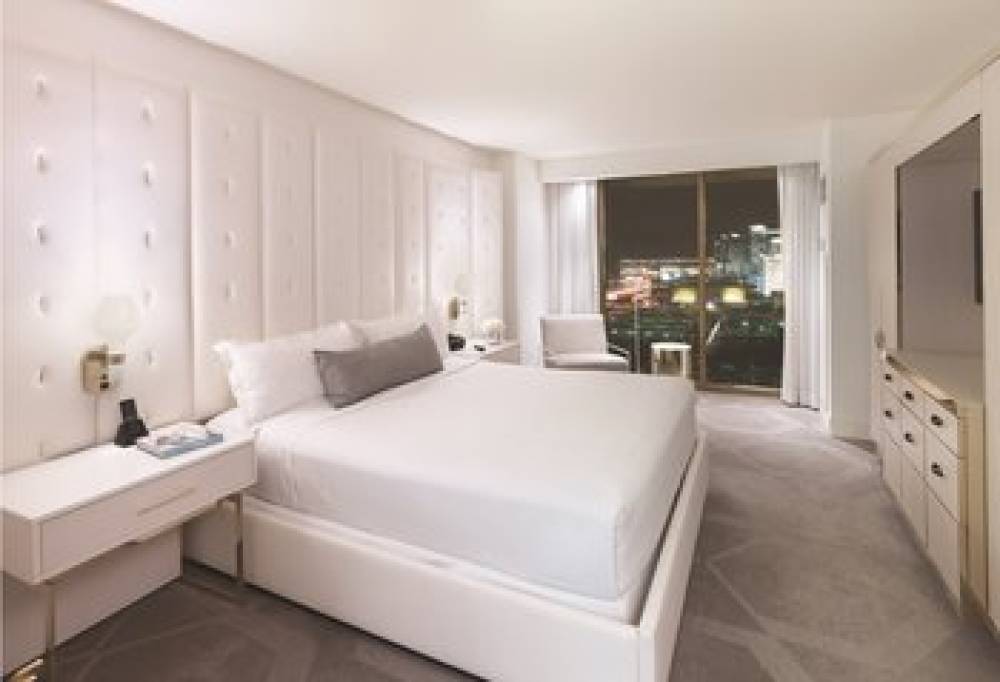 MGM Delano Las Vegas 8