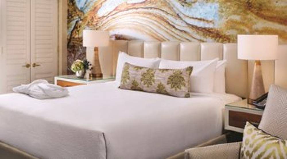 MGM Mandalay Bay Resort & Casino 5