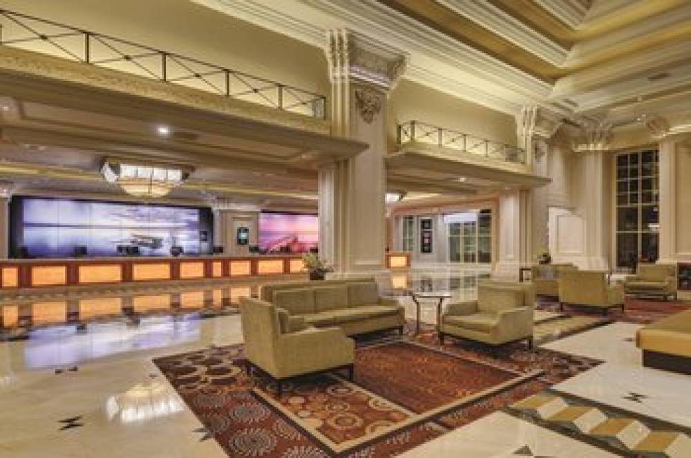 MGM Mandalay Bay Resort & Casino 3