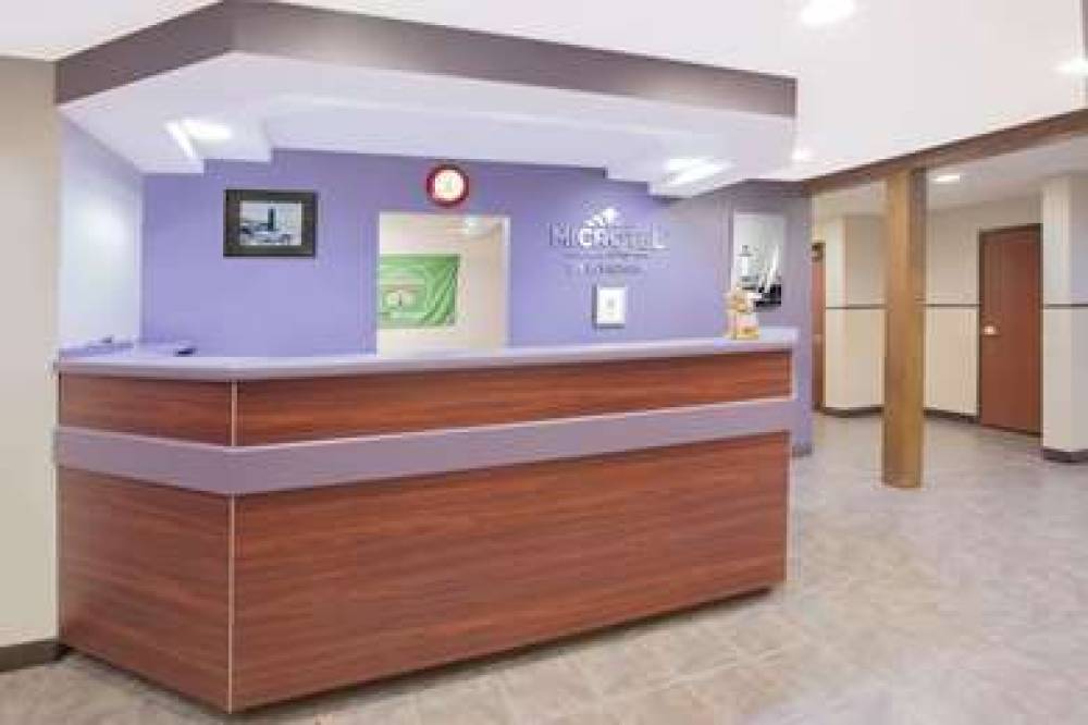 MICROTEL INN & SUITES BY WYNDH 5