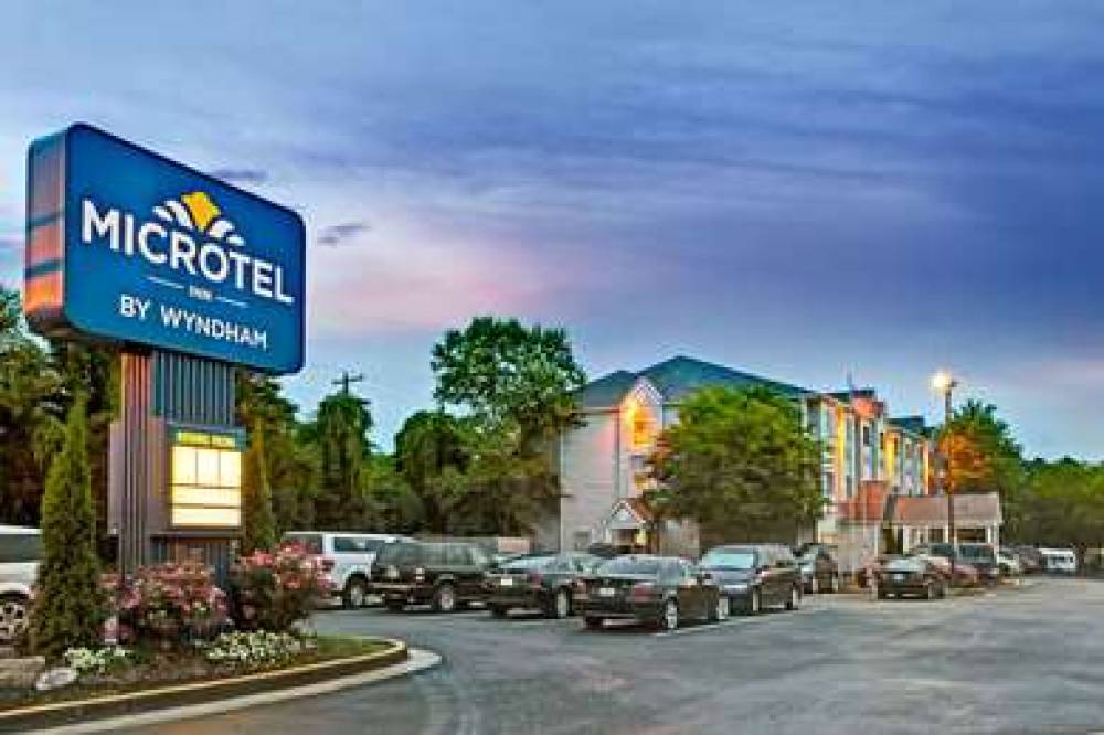 Microtel Inn & Suites By Wyndham Atlanta Airport 1