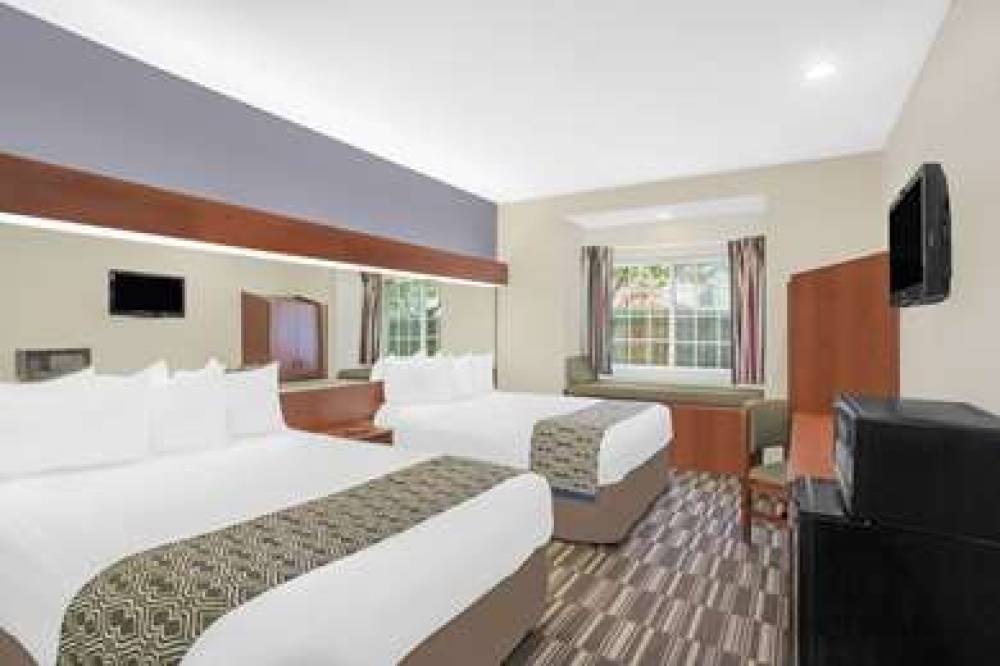 Microtel Inn & Suites By Wyndham Bentonville 9
