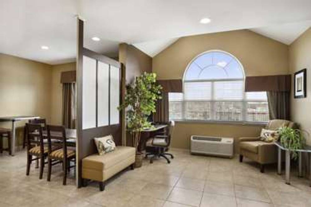 MICROTEL INN & SUITES BY WYNDHAM CA 3